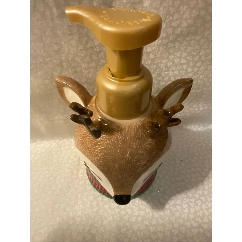 Bath & Body Works Scarf Deer Hand Soap Dispenser